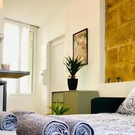 Apartment Le Nido - Studio In The Heart Of The